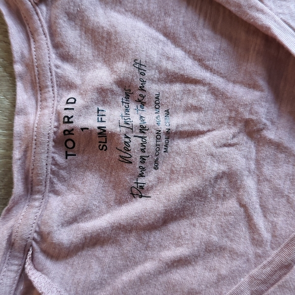 Torrid Flutter Sleeve Shirt size 1 - Picture 2 of 4